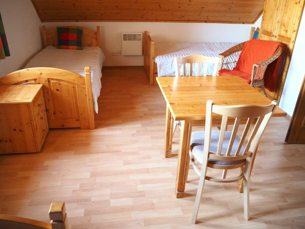 Ubytovani U Krizu Bulhary Buitenkant foto